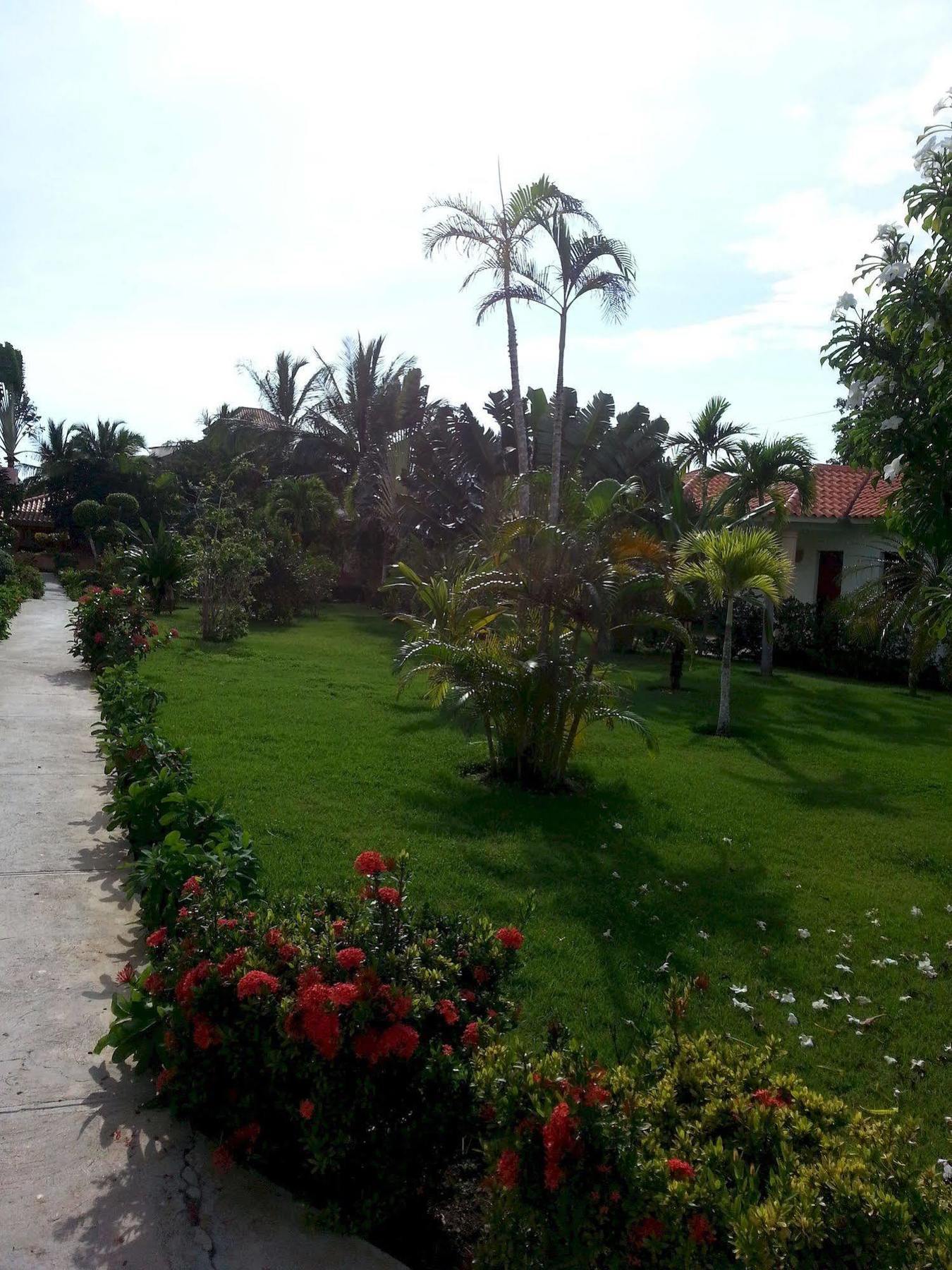 Soficu Hotel El Eden Dominicus 巴亚希贝 外观 照片